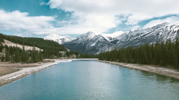 Lake Mountains Landscape Wallpaper