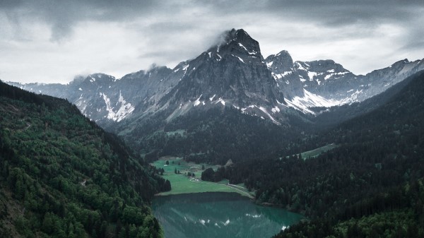 Lake Mountains Valley Wallpaper