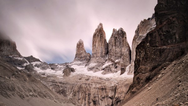 Lake Rocks Valley Wallpaper