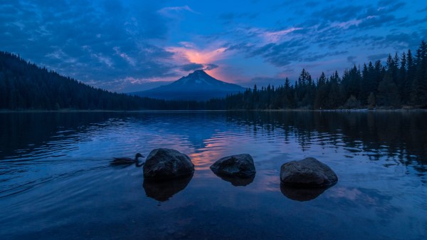 Lake Stones Mountain Wallpaper
