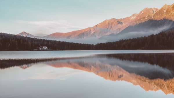 Lakeside Mountain Peak Outdoors Lake Reflection Sunset H5 Wallpaper
