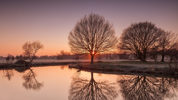 Light Dawn Wallpaper
