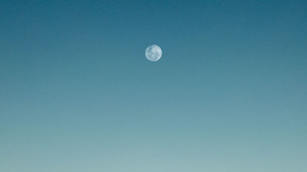 Moon Sea Horizon Wallpaper
