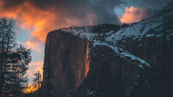 Mountain Cliff Sunset wallpaper