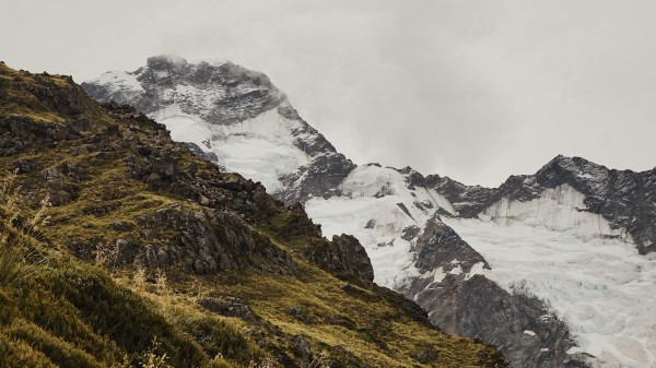 Mountain Grass Snow Wallpaper