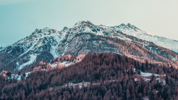 Mountain Peak Snowy Photo Wallpaper