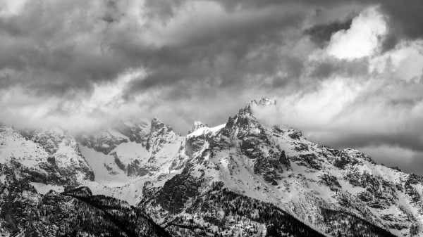 Mountain Peak Snowy Picture Wallpaper