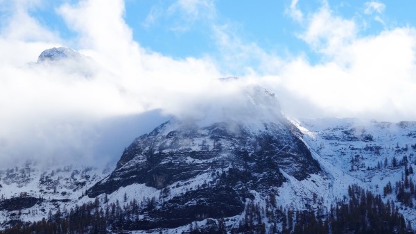 Mountain Peak Top Snow Fog Sky Wallpaper