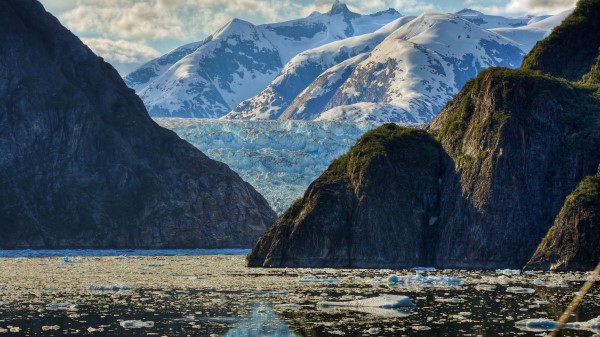 Mountain Sea Glacier Wallpaper