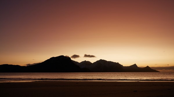 Mountains Beach Sea Wallpaper