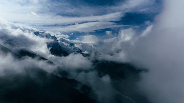 Mountains Clouds Snow Wallpaper