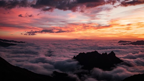 Mountains Clouds Sunset Image Wallpaper