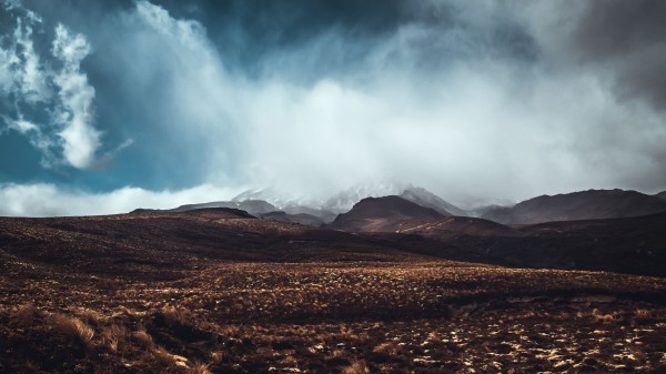 Mountains Fog Clouds Wallpaper