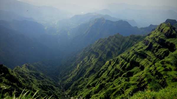 Mountains Fog Landscape Wallpaper