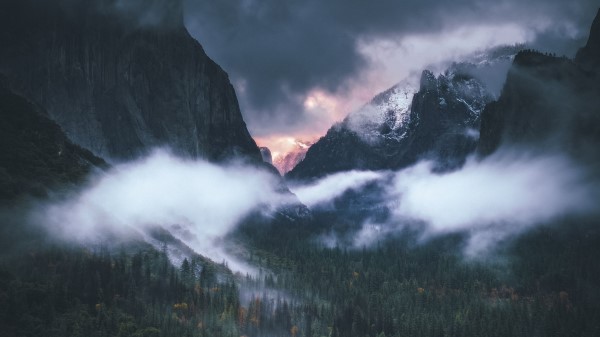 Mountains Fog Night Wallpaper