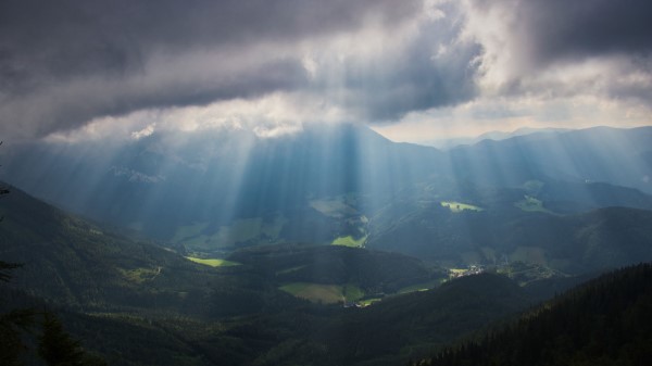 Mountains Fog Valley wallpaper