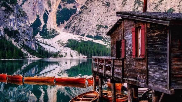 Mountains Lake Boats Image Wallpaper