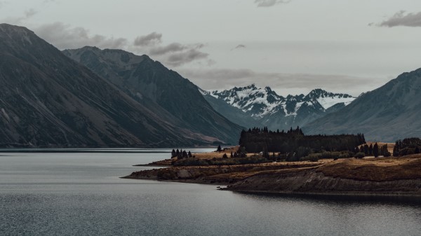Mountains Lake Fog Wallpaper