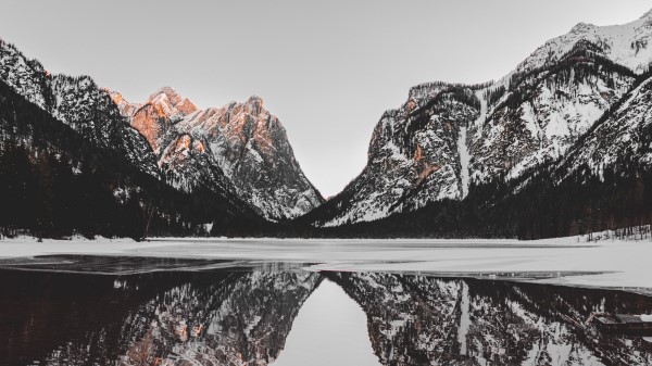 Mountains Lake Snow Picture Wallpaper