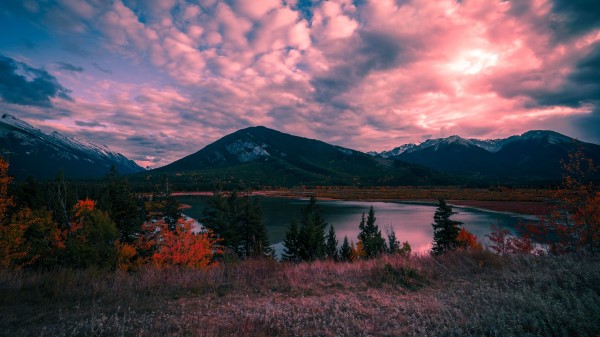 Mountains Lake Sunset Wallpaper