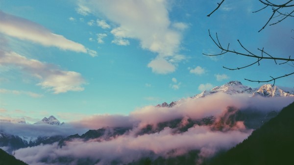 Mountains Mist Sky Peak Wallpaper