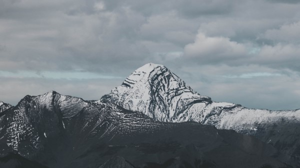 Mountains Peak Clouds Wallpaper