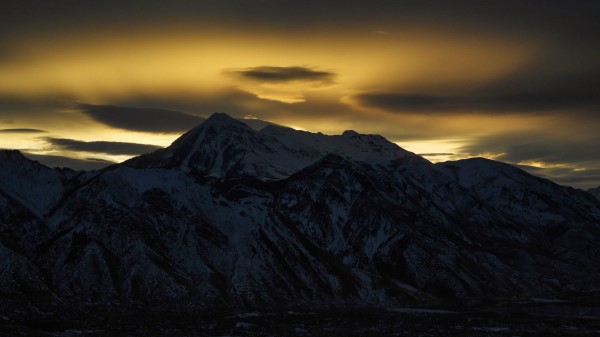 Mountains Peak Snowy Photo Wallpaper