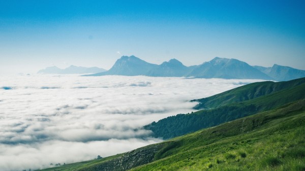 Mountains Peaks Clouds Za Wallpaper