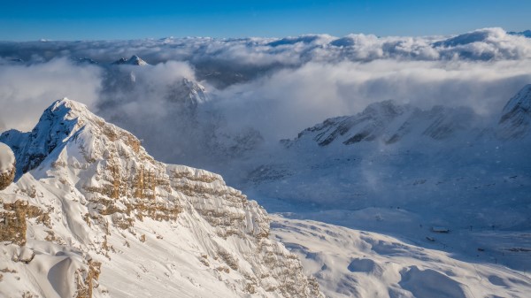 Mountains Peaks Snow Wall Wallpaper