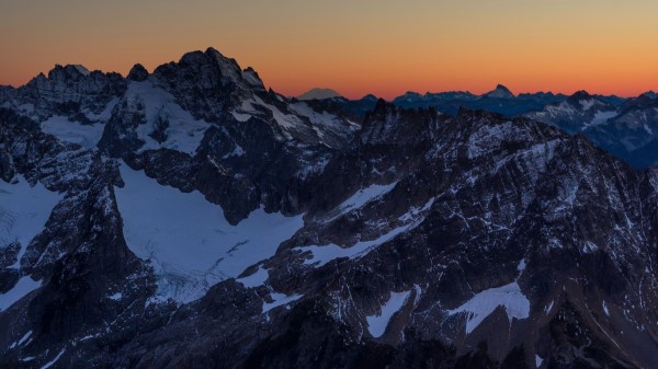 Mountains Peaks Snowy Wallpaper