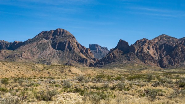 Mountains Prairies Desert Wallpaper