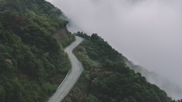 Mountains Road Fog Wallpaper