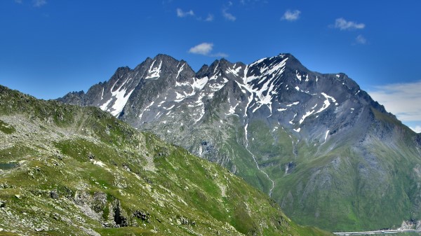 Mountains Rocks Peaks Pic Wallpaper