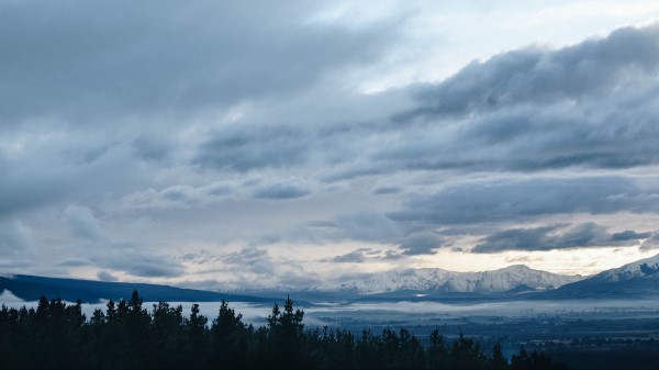 Mountains Sky Distance Wallpaper