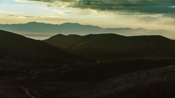 Mountains Skyline Panorama Wallpaper