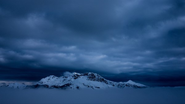 Mountains Snow Fog Wallpaper