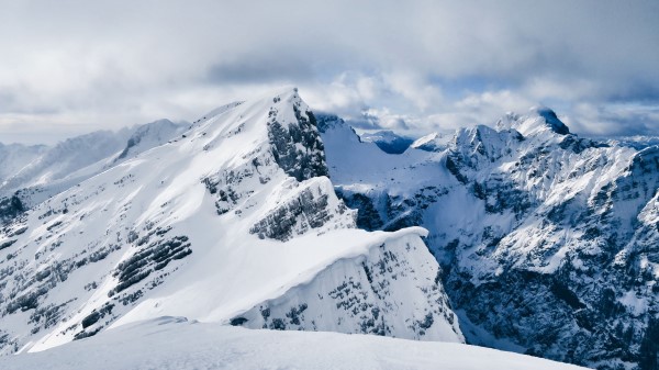 Mountains Snow Peak Wallpaper