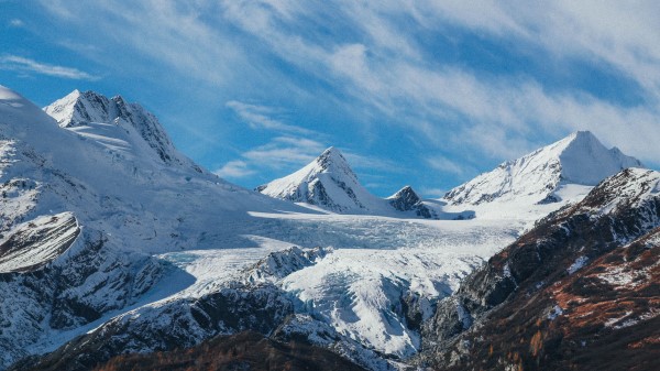 Mountains Snow Peaks Landscape Wallpaper