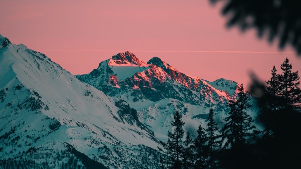 Mountains Snowy Dusk Wallpaper