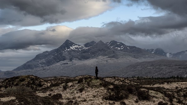 Mountains Solitude Alone Wallpaper