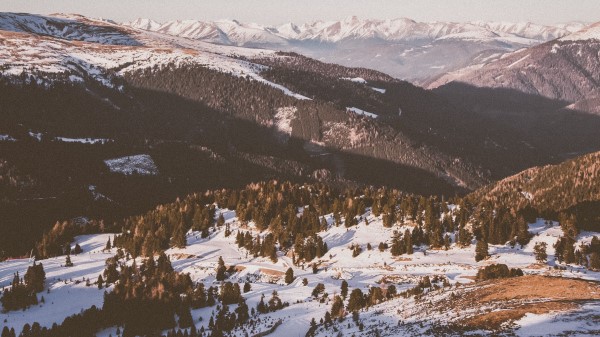 Mountains Valley Snow Winter Wallpaper
