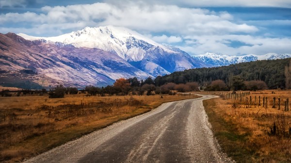 New Zealand Glenorchy Mountain Field Road Wallpaper