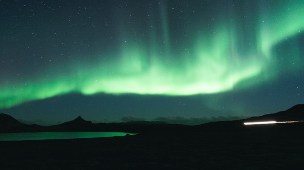 Northern Lights Aurora Green Wallpaper
