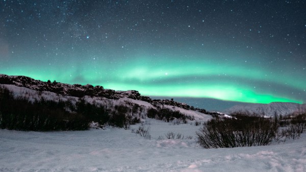 Northern Lights Aurora Night Wallpaper