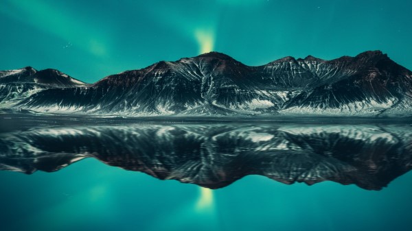 Northern Lights Mountains Lake Wallpaper