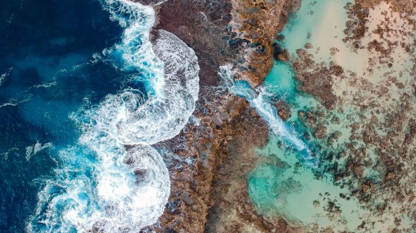 Ocean View From Above Surf Wallpaper