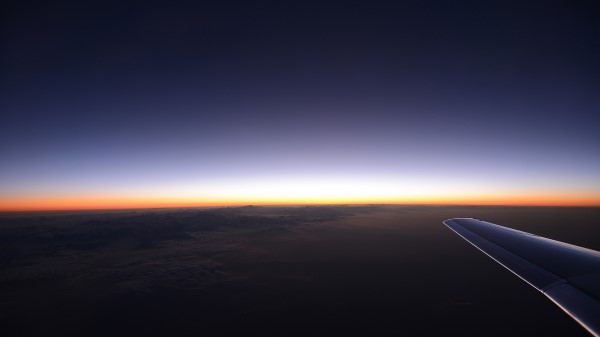Plane Flight Sky View Wallpaper