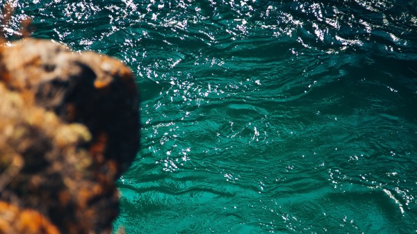 Ripples Glare Rock Wallpaper