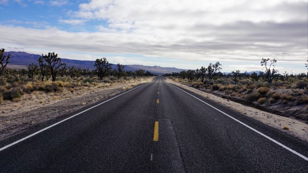 Road Asphalt Desert Marking Horizon Wallpaper