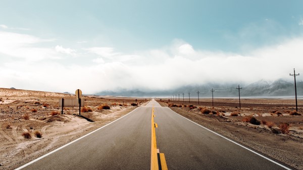 Road Desert Landscape Wallpaper